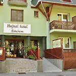 Hajnal 酒店