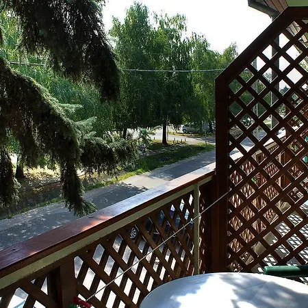 Отель Hajnal