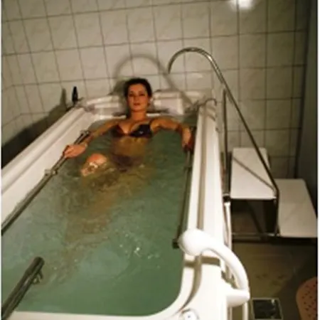 Hajnal Hotel