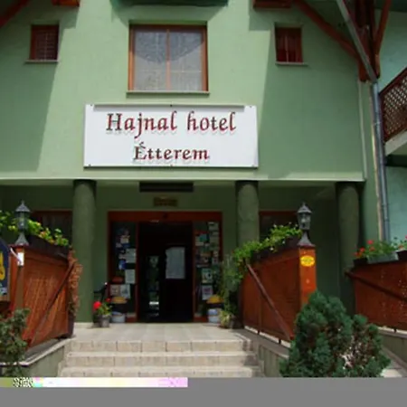 Hotel Hajnal