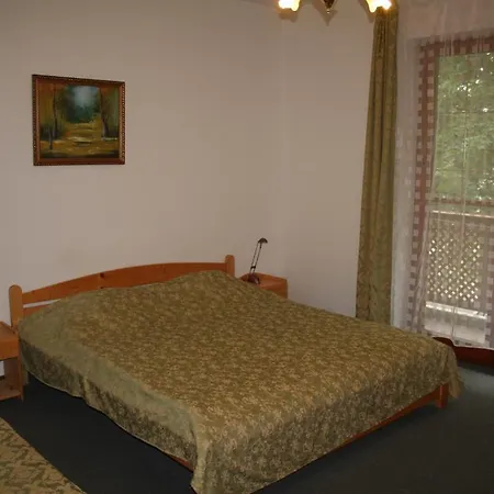 Hajnal Hotel