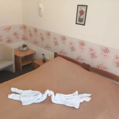 Hajnal Hotel 3*