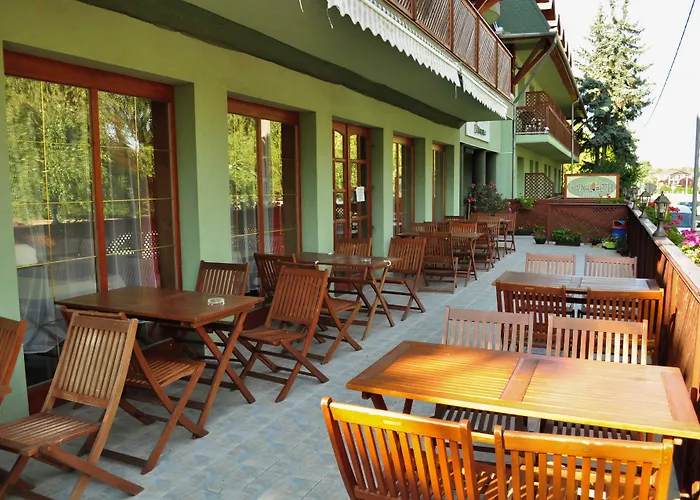 Hotell Hajnal Mezőkövesd