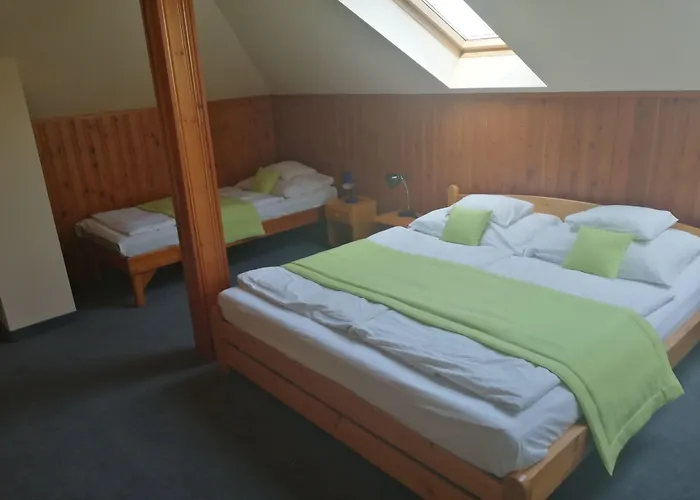 Hotell Hajnal 3*