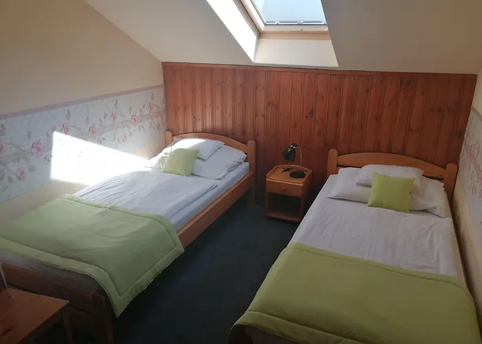 Hotell Hajnal 3*