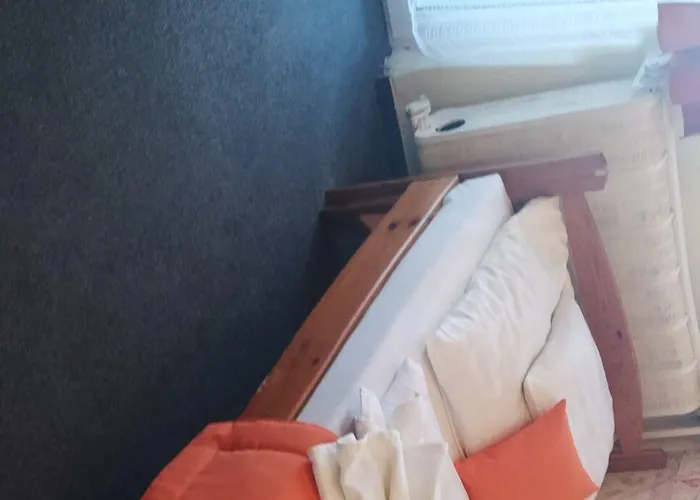 Hajnal Hotell