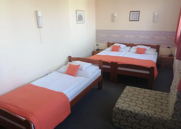 מלון Hajnal Mezőkövesd