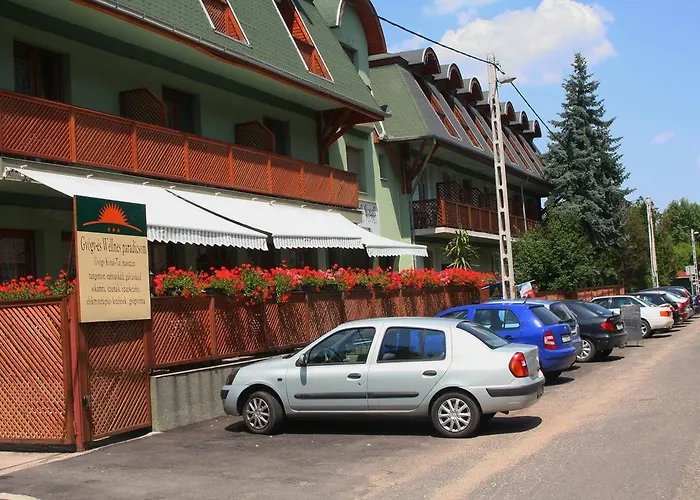 Hotell Hajnal 3*