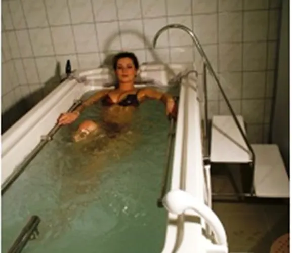 Hajnal Hotell