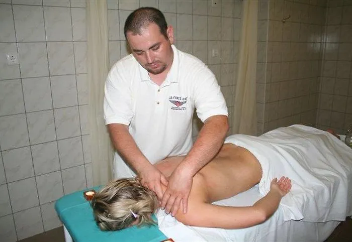 Hajnal מלון Mezőkövesd