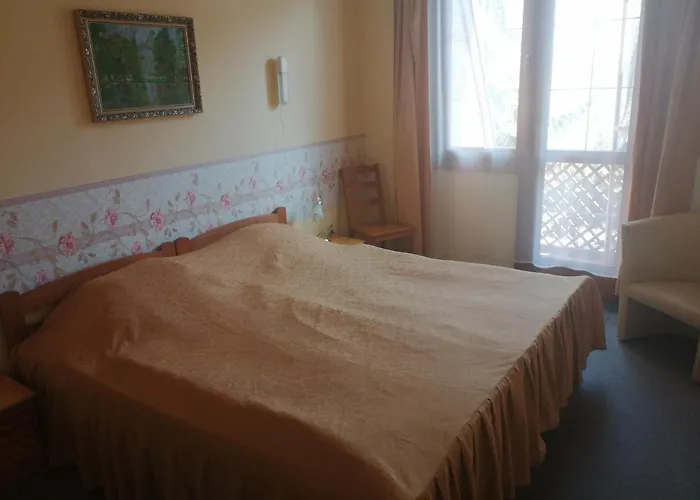Hotell Hajnal Mezőkövesd