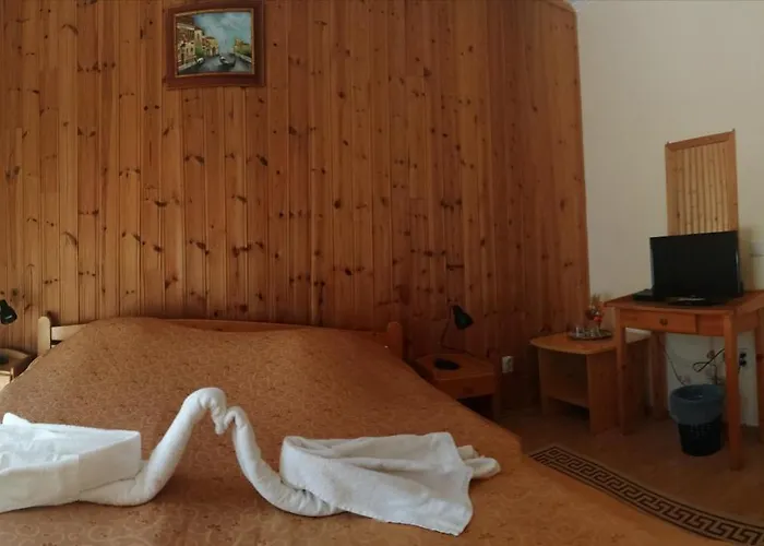 Hotell Hajnal Mezőkövesd