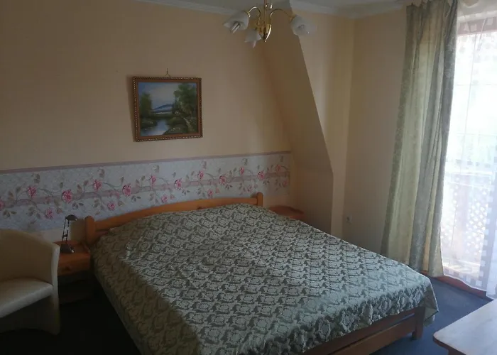 Hotell Hajnal 3*